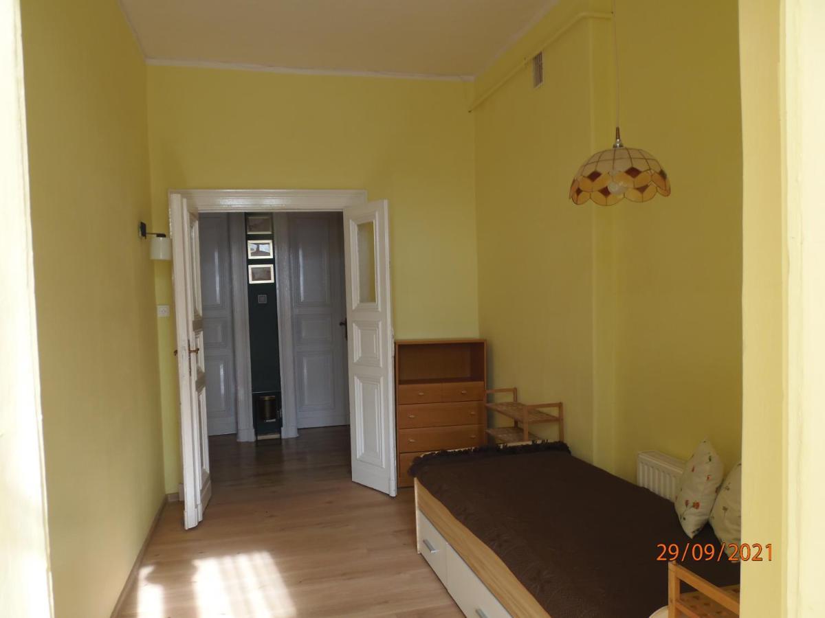 Apartament Kasztanowy Apartamento Gliwice Exterior foto