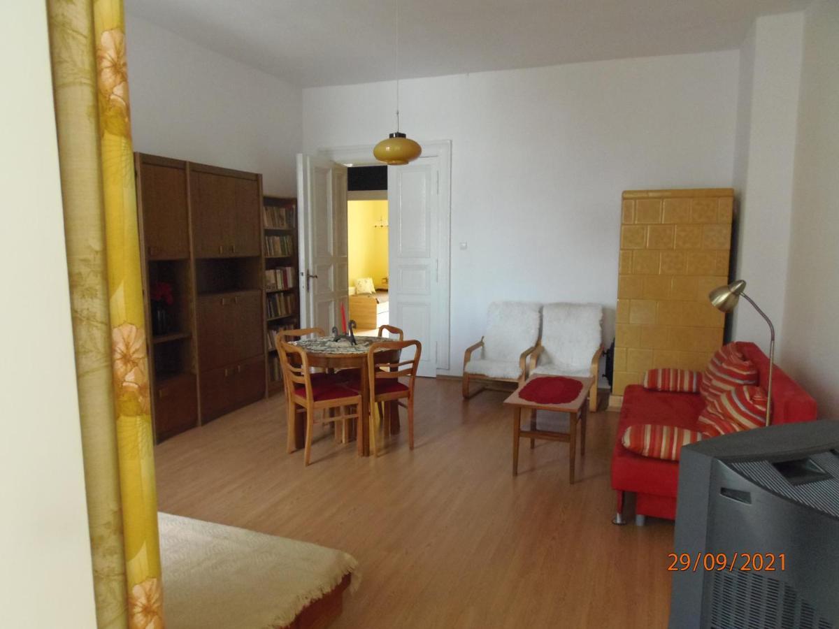 Apartament Kasztanowy Apartamento Gliwice Exterior foto